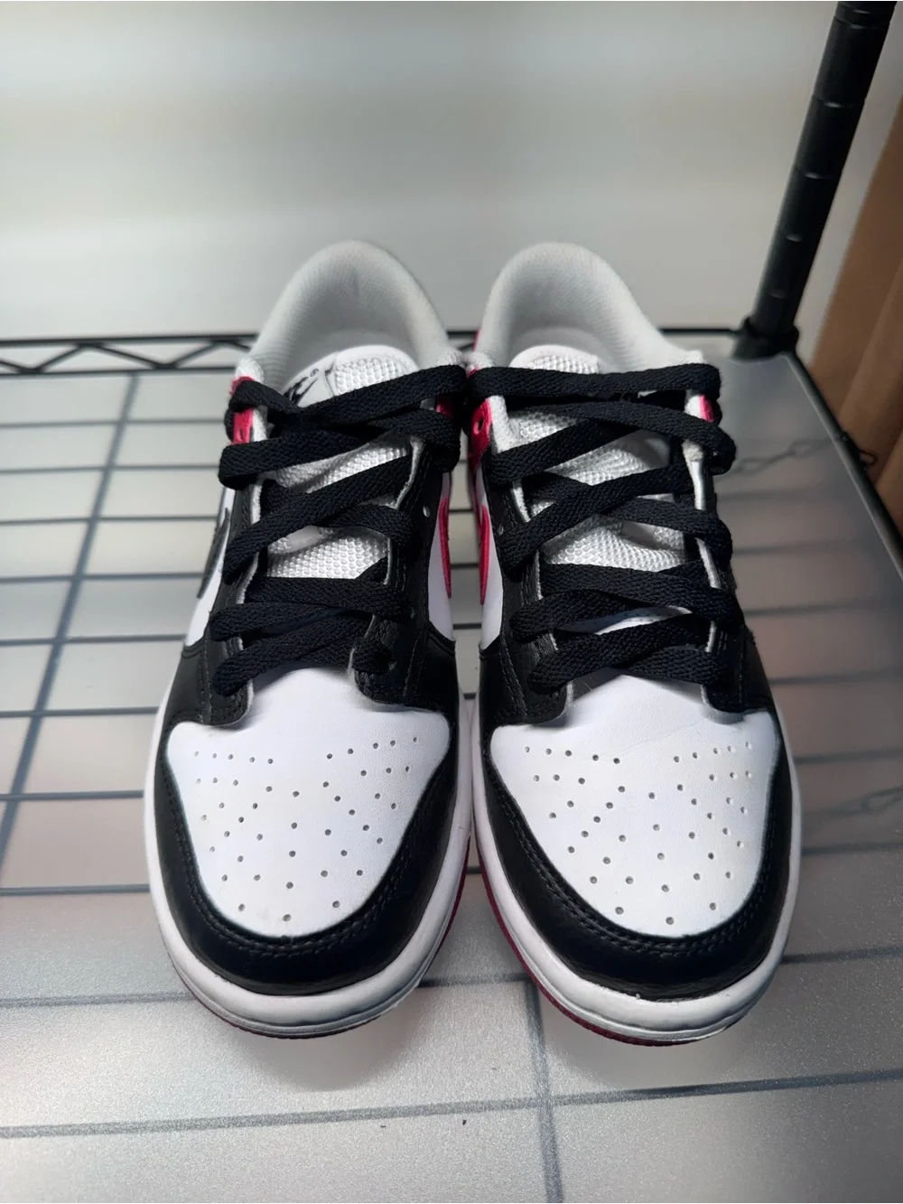 Nike classic low